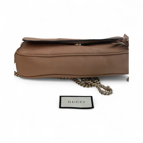 Gucci SoHo Disco GG Crossbody Flap Camelia Beige bag - Picture 4 of 16